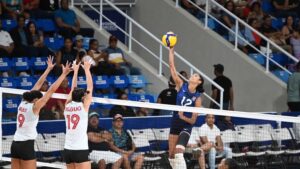 Estados Unidos vence a Puerto Rico y se medirá a las Reinas del Caribe en semifinales
